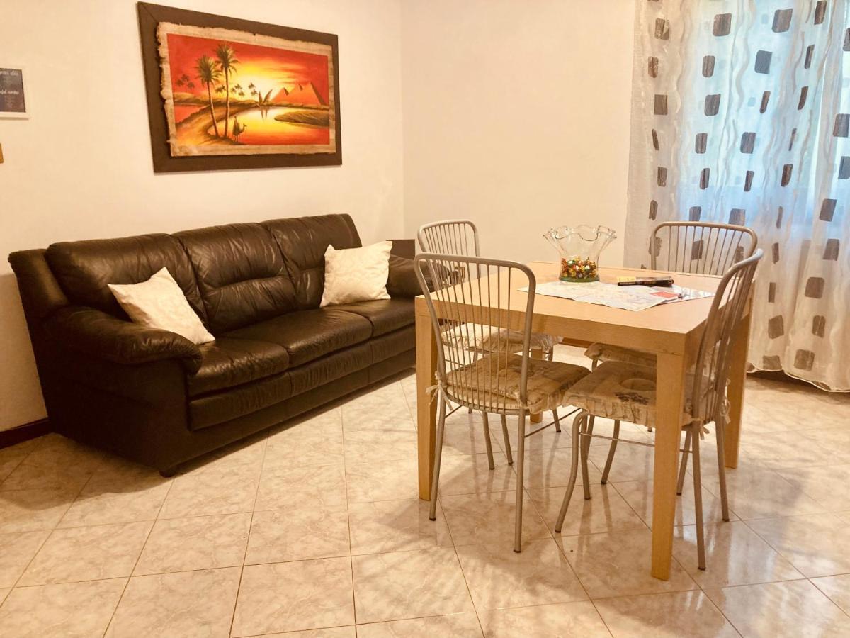 Ai Do Fradei Apartment เมสเตร ภายนอก รูปภาพ