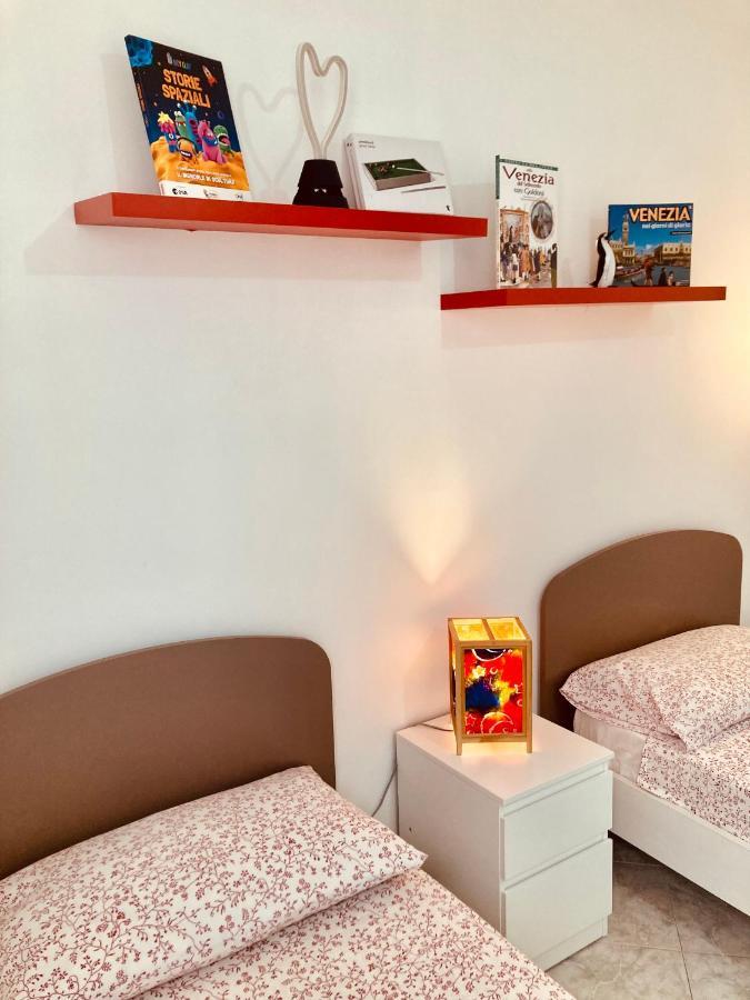 Ai Do Fradei Apartment เมสเตร ภายนอก รูปภาพ